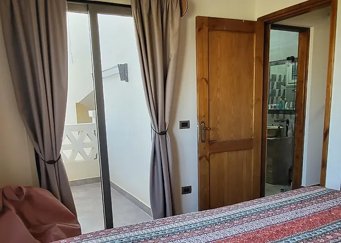 1 Bed With Public Pool Hottub & Petsok Apartman Gurdaka